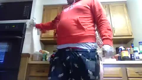 prettybaby1012 online show from December 2024 05:48:01 PM