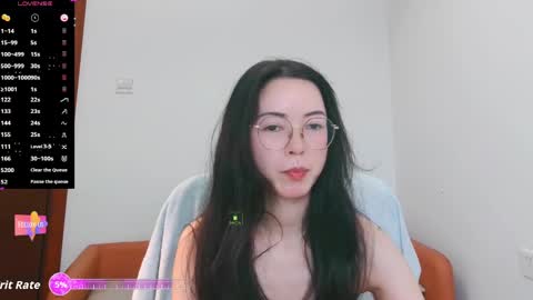 Snapshot of luckrose chatting on April 2026 02:38:02 AM Jinn online show from April 2026 02:38:02 AM