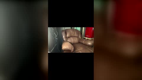 lucky_bme online show from April 2026 07:11:02 PM