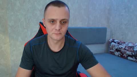 Ethan online show from December 2024 10:02:02 PM