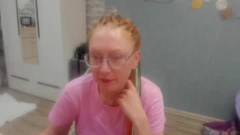 lucky_licky20 online show from November 2025 02:11:01 AM