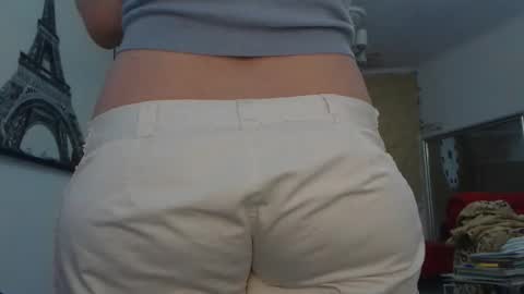 Ana online show from October 2025 10:41:01 AM