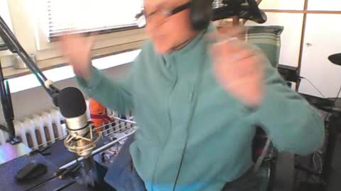        call me  Stefan online show from April 2026 10:57:02 AM