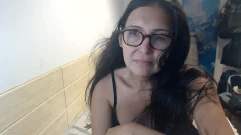 Snapshot of luckyisa chatting on August 2026 10:02:01 PM angelisa online show from August 2026 10:02:01 PM