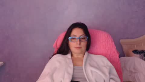 luckylinda23 online show from February 2026 11:17:01 PM