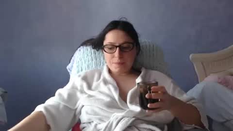 luckylinda23 online show from March 2026 10:30:02 AM