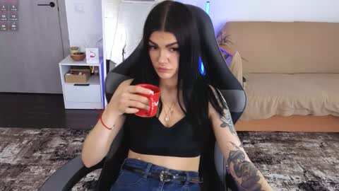 Monika online show from March 2026 09:37:02 AM