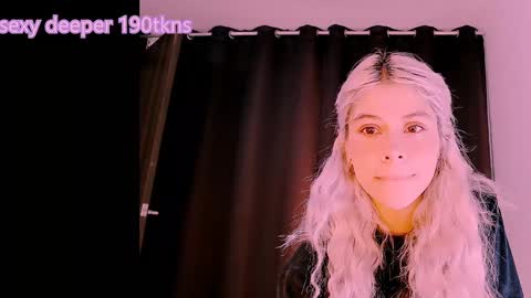 luckysapphire777 online show from January 2025 06:31:02 AM