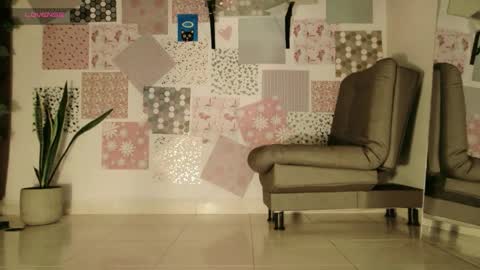 luckysapphire777 online show from April 2026 09:59:01 AM