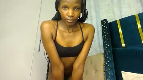 brielle online show from October 2025 07:10:02 AM