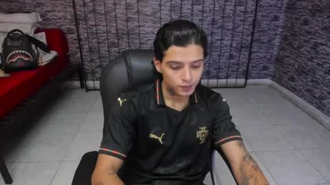 Snapshot of luckyy_boy_ chatting on April 2026 12:54:02 AM Lucky online show from April 2026 12:54:02 AM