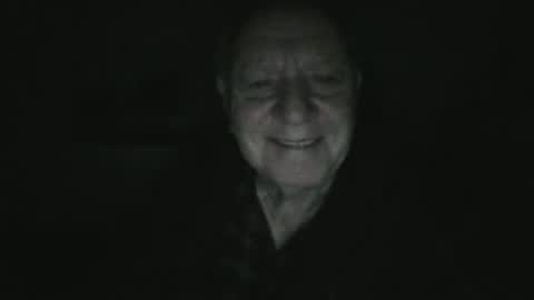 Luclostops online show from December 2025 04:29:02 AM