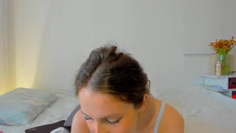 lucy__ray online show from April 2026 02:58:01 PM