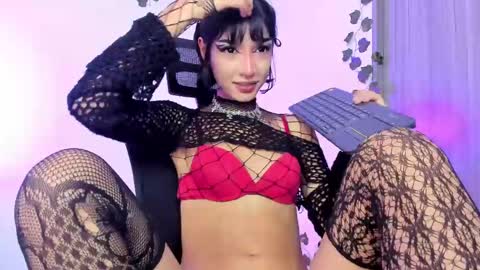 lucyfer online show from March 2025 03:30:02 PM