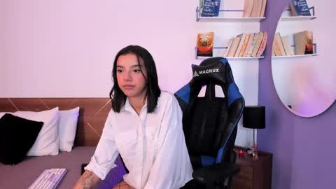 Your Lucy online show from March 2025 04:57:02 AM