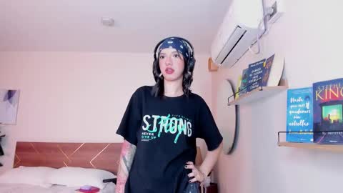 Your Lucy online show from September 2025 04:38:02 AM