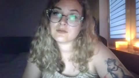 Snapshot of lucyflirt chatting on July 2026 06:45:01 PM lucyflirt online show from July 2026 06:45:01 PM