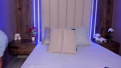 Lucy online show from March 2026 05:22:01 AM