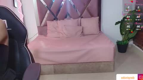 ludo_kitty_tay online show from September 2025 03:18:02 AM