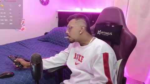 Snapshot of lufehott chatting on December 2024 04:20:02 AM lufehott online show from December 2024 04:20:02 AM