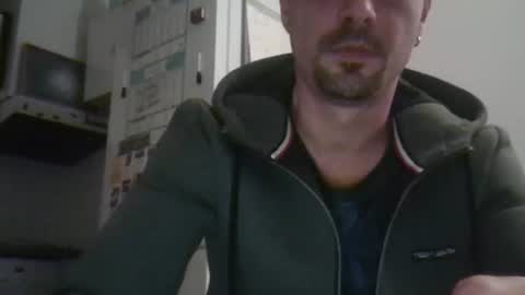 Snapshot of luffyman20 chatting on December 2024 08:25:02 PM luffyman20 online show from December 2024 08:25:02 PM