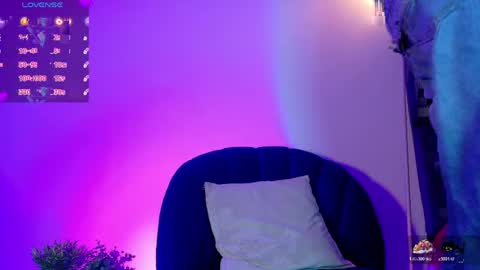 Lui online show from April 2026 03:07:02 AM