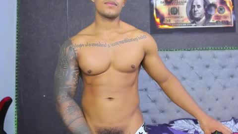 Snapshot of luigi_hot_ chatting on May 2026 05:31:01 PM Luigi Independent model online show from May 2026 05:31:01 PM