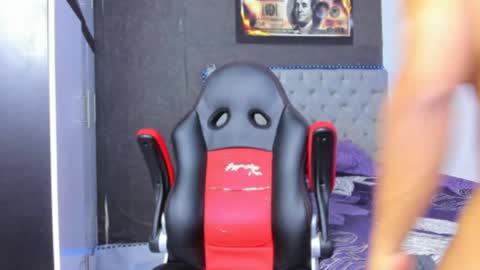 Snapshot of luigi_hot_ chatting on May 2026 04:35:02 PM Luigi Independent model online show from May 2026 04:35:02 PM