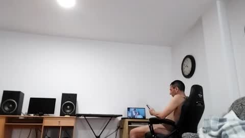 Luigi online show from March 2026 09:33:01 PM