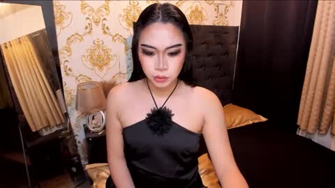 luisaellanor online show from October 2025 03:54:01 PM