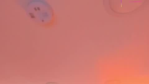 L U I S A online show from February 2026 08:23:02 PM