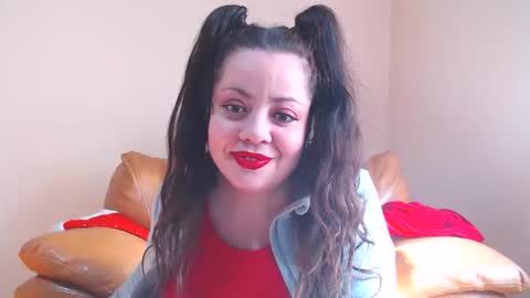 Snapshot of luisahornydoll chatting on February 2026 11:36:02 AM Cassie online show from February 2026 11:36:02 AM