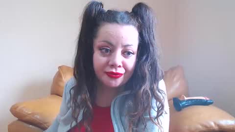 Snapshot of luisahornydoll chatting on February 2026 07:26:01 AM Cassie online show from February 2026 07:26:01 AM