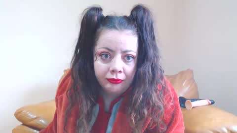 Snapshot of luisahornydoll chatting on February 2026 08:55:02 AM Cassie online show from February 2026 08:55:02 AM