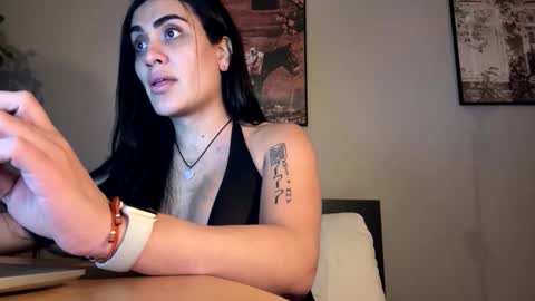 Snapshot of luisamonsterdick chatting on November 2025 05:59:01 PM Luisa Monsters online show from November 2025 05:59:01 PM