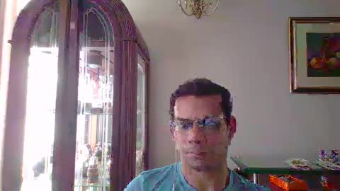Snapshot of luiselamante chatting on September 2025 08:20:01 PM Luis online show from September 2025 08:20:01 PM