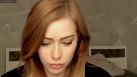 Snapshot of luiza012 chatting on December 2025 12:47:01 PM Lizzy online show from December 2025 12:47:01 PM