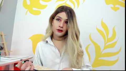 Luka Castillo online show from December 2025 03:08:02 PM