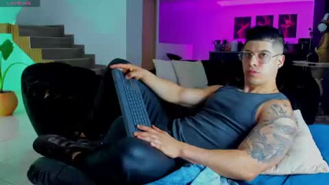 Snapshot of lukas_green1 chatting on June 2026 06:10:01 PM Lukas Green online show from June 2026 06:10:01 PM