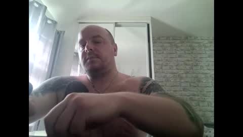 lukasz1808 online show from May 2026 05:29:01 PM