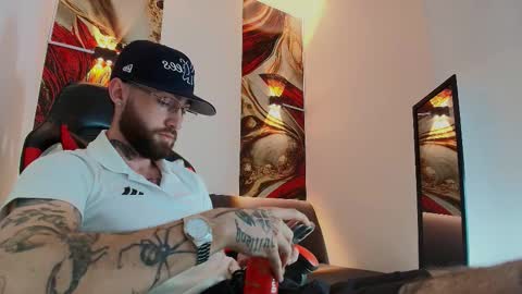 LUKE online show from November 2025 12:55:01 PM