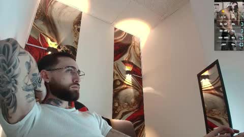 Snapshot of luke_davis01 chatting on February 2026 01:04:02 PM LUKE online show from February 2026 01:04:02 PM