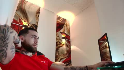 Snapshot of luke_davis01 chatting on February 2026 01:21:01 PM LUKE online show from February 2026 01:21:01 PM