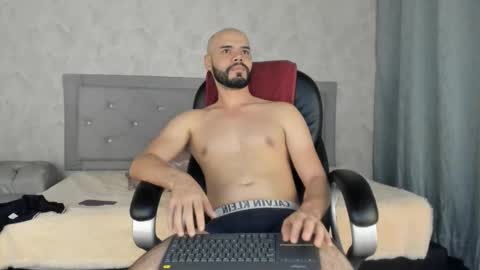 Snapshot of luke_diaz7 chatting on February 2025 12:38:02 AM luke diaz7 online show from February 2025 12:38:02 AM