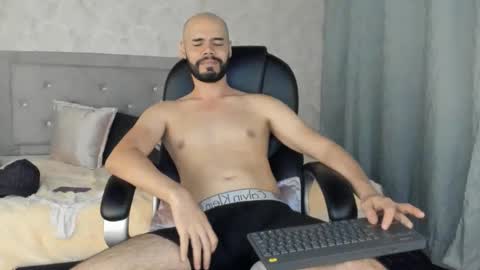 Snapshot of luke_diaz7 chatting on February 2025 12:58:02 AM luke diaz7 online show from February 2025 12:58:02 AM