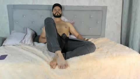 Snapshot of luke_diaz7 chatting on February 2025 11:37:02 PM luke diaz7 online show from February 2025 11:37:02 PM