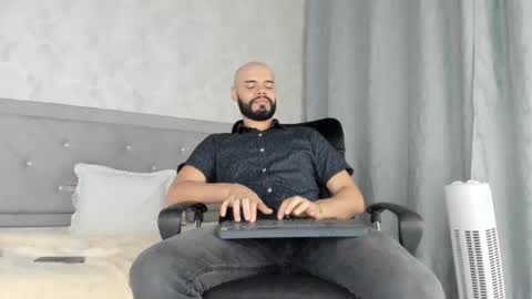 Snapshot of luke_diaz7 chatting on February 2025 03:23:01 AM luke diaz7 online show from February 2025 03:23:01 AM