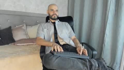 Snapshot of luke_diaz7 chatting on February 2025 11:32:02 PM luke diaz7 online show from February 2025 11:32:02 PM