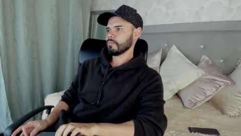 Snapshot of luke_diaz7 chatting on March 2025 01:53:02 AM luke diaz7 online show from March 2025 01:53:02 AM