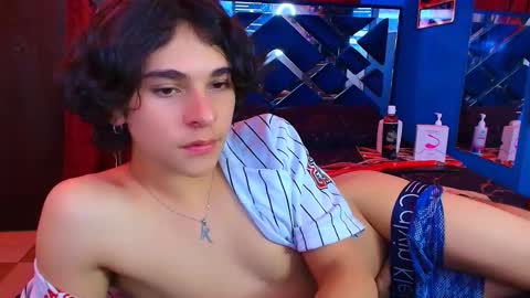 Snapshot of luke_howland chatting on March 2025 06:35:02 AM Luke online show from March 2025 06:35:02 AM